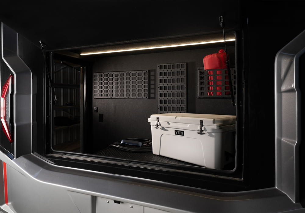 embark-gallery-storage-ext.jpg