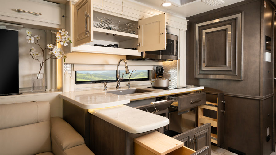 2026 Anthem - MY26 Anthem Kitchen WEB