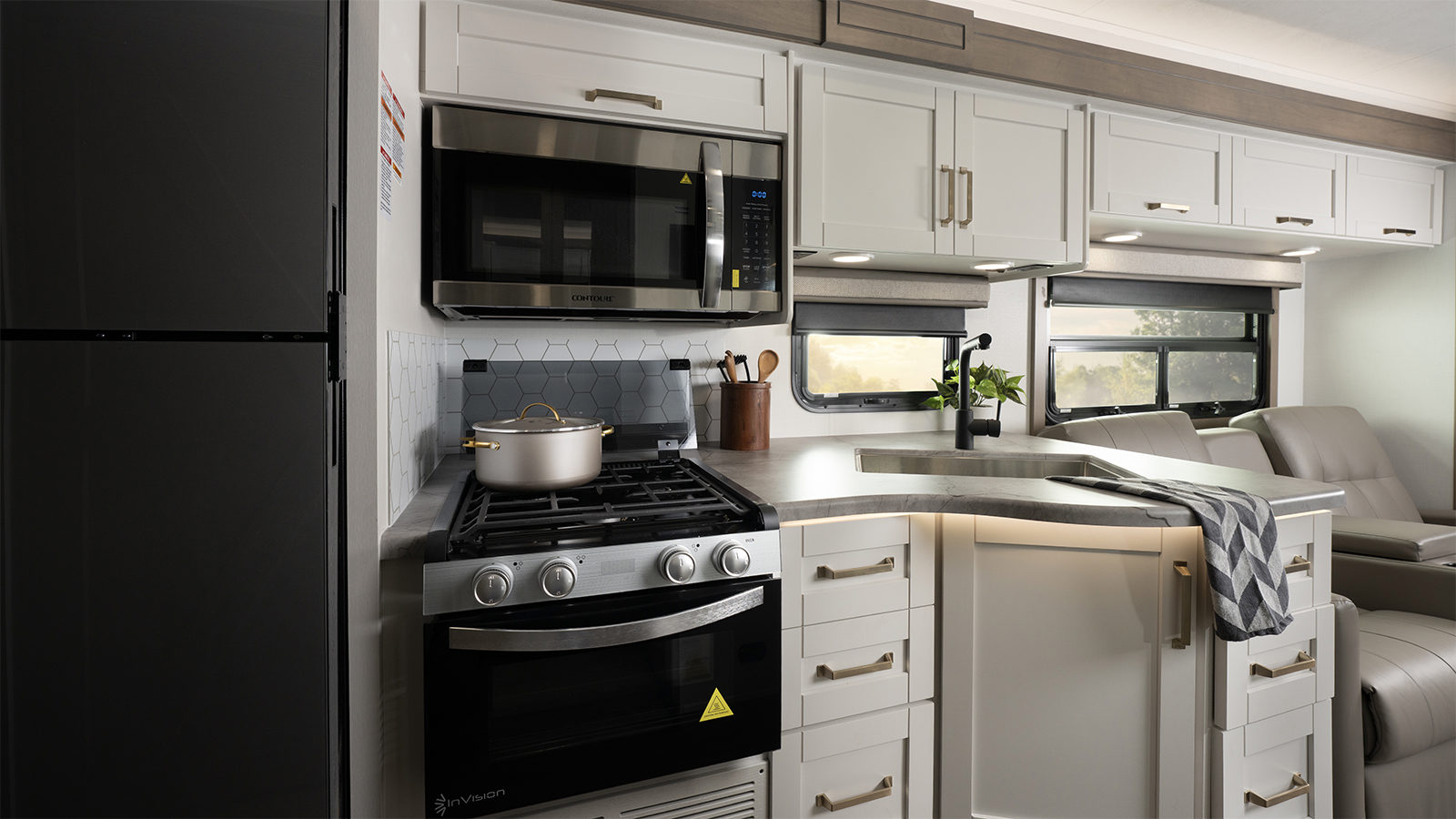 MY27_Vision_kitchen_WEB.jpg