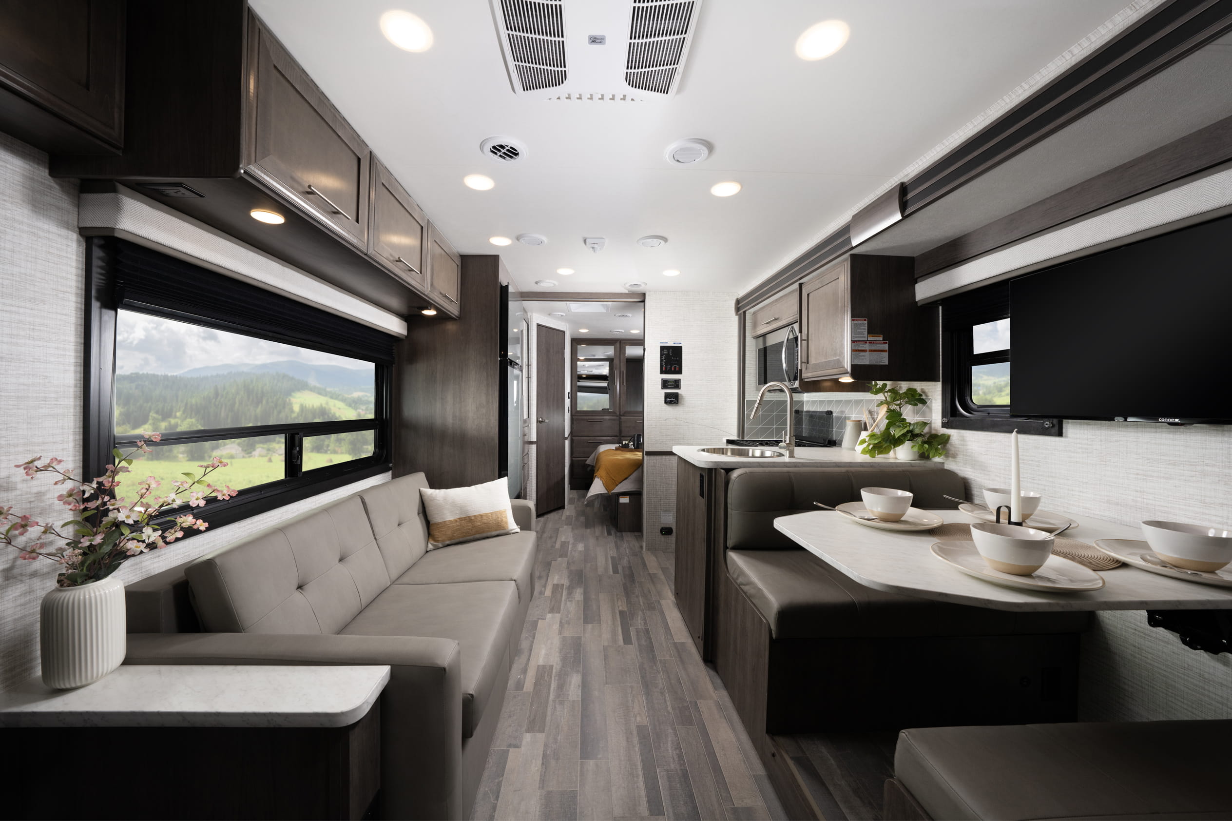 Entegra Coach Vision SE interior overview