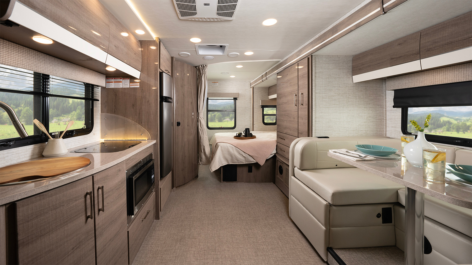 2025 Qwest - models-page-header