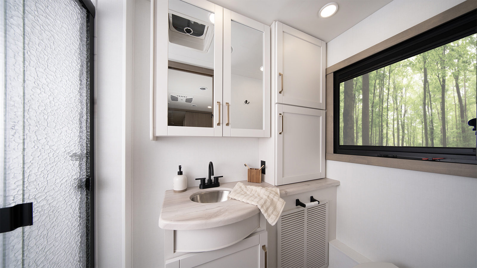 MY27 Vision XL Bath WEB