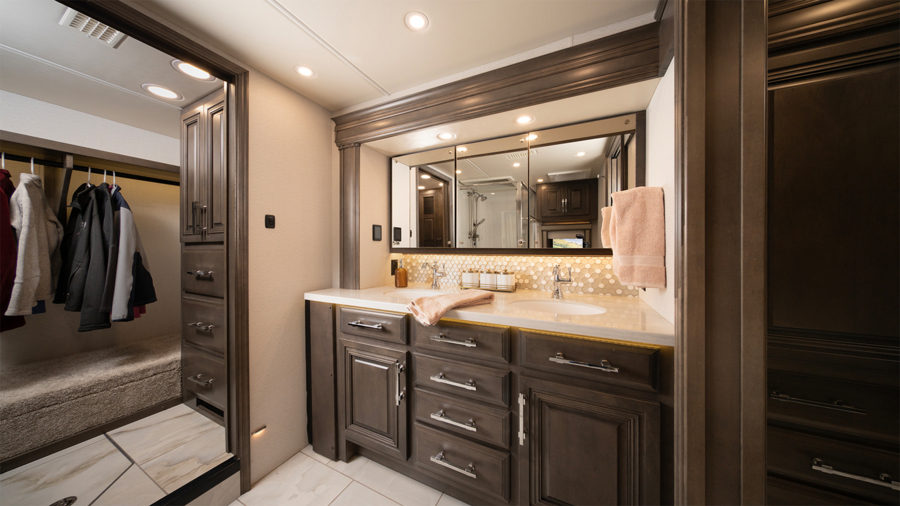 2026 Anthem - MY26 Anthem Blackout Vanity WEB