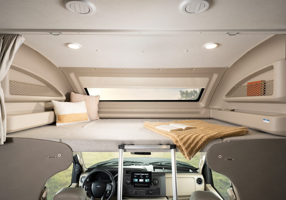 Entegra Coach Odyssey bunk beds