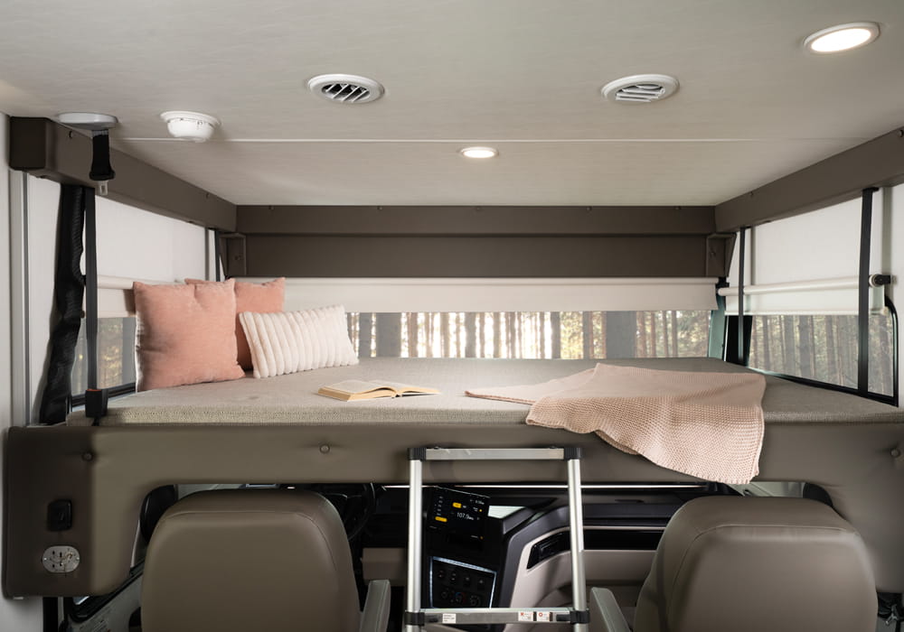 Entegra Coach Vision XL bunk beds