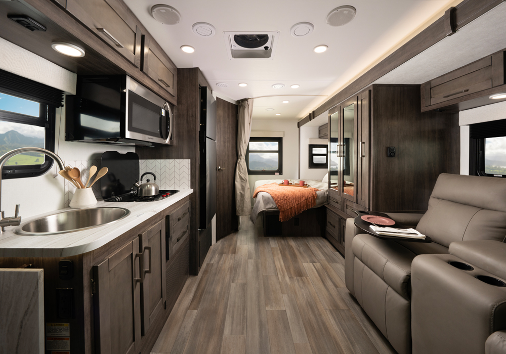 Entegra Coach Qwest SE interior front to back view