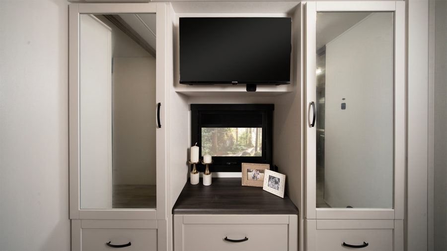 2026 Vision XL - MY26 Vision XL wardrobe WEB