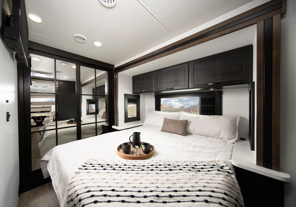 Entegra Coach Accolade XT bedroom with bed