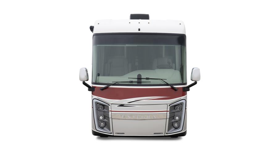 2025 Reatta XL - MY25 Reatta XL front ext WEB
