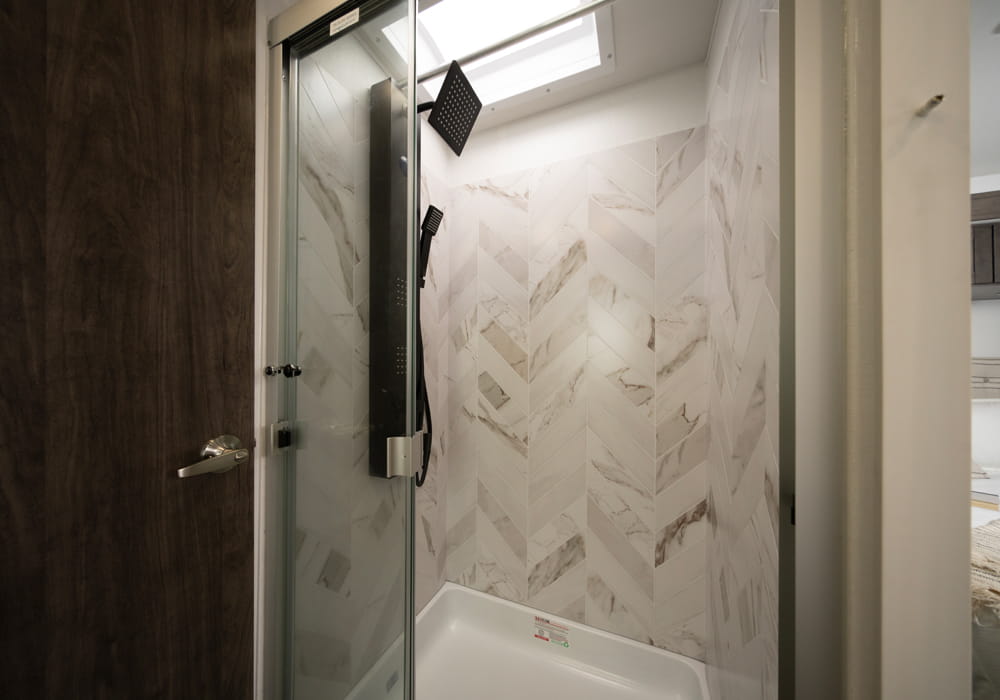 Esteem Gallery Shower
