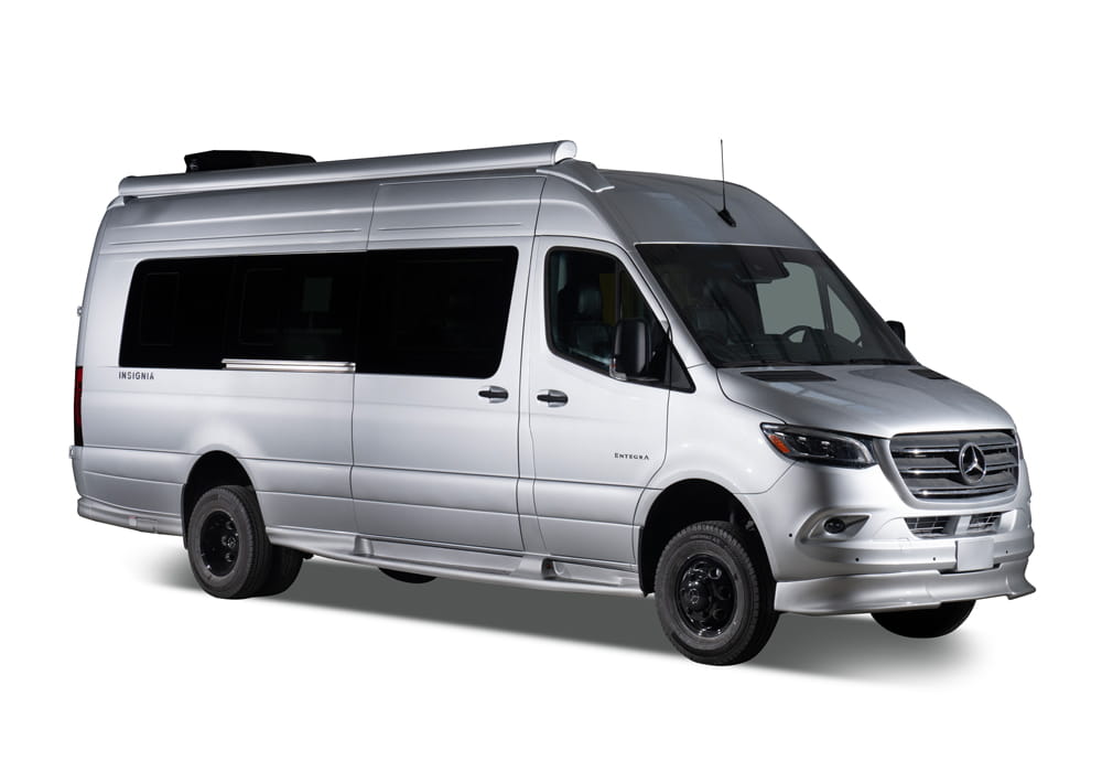Entegra Coach Insignia exterior side rear view