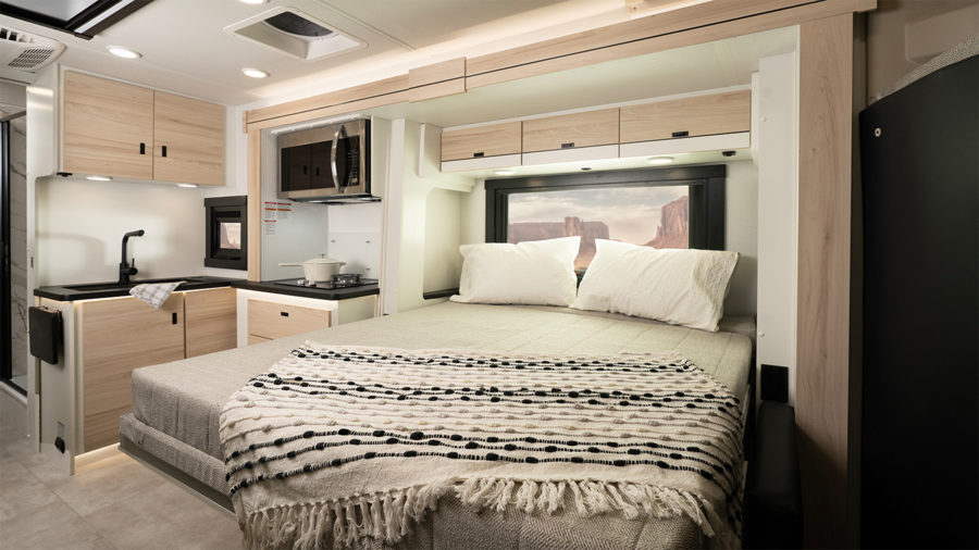 2026 Qwest - MY26 Qwest 25M bed WEB