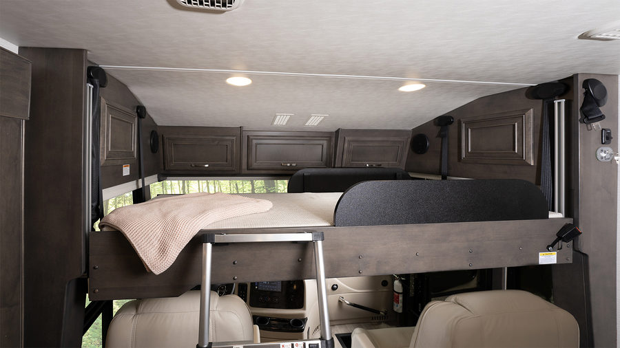 2025 Reatta - MY25 Reatta optional bunk WEB