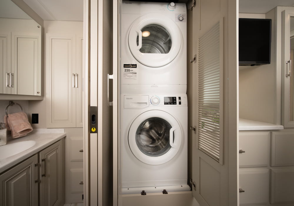 Accolade XL Gallery Washer Dryer