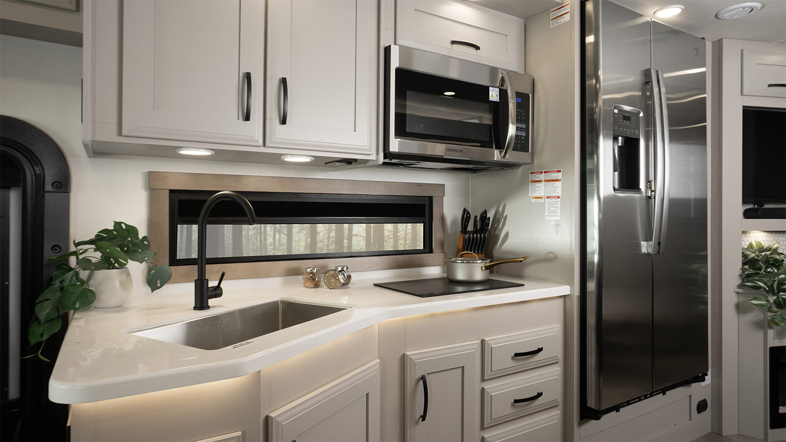 MY27 Emblem Kitchen WEB (1)