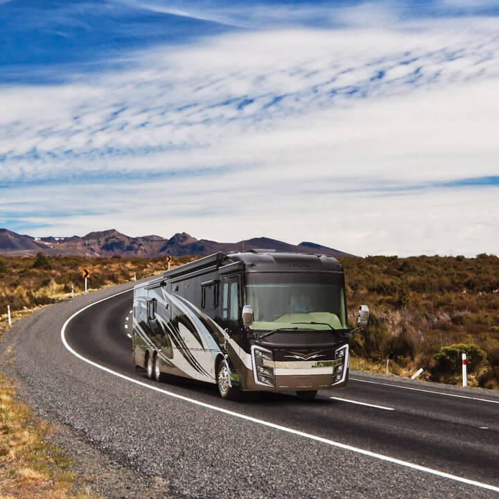 Why Touring Coaches are Perfect for Flexible Luxury Travel - Thumbnail